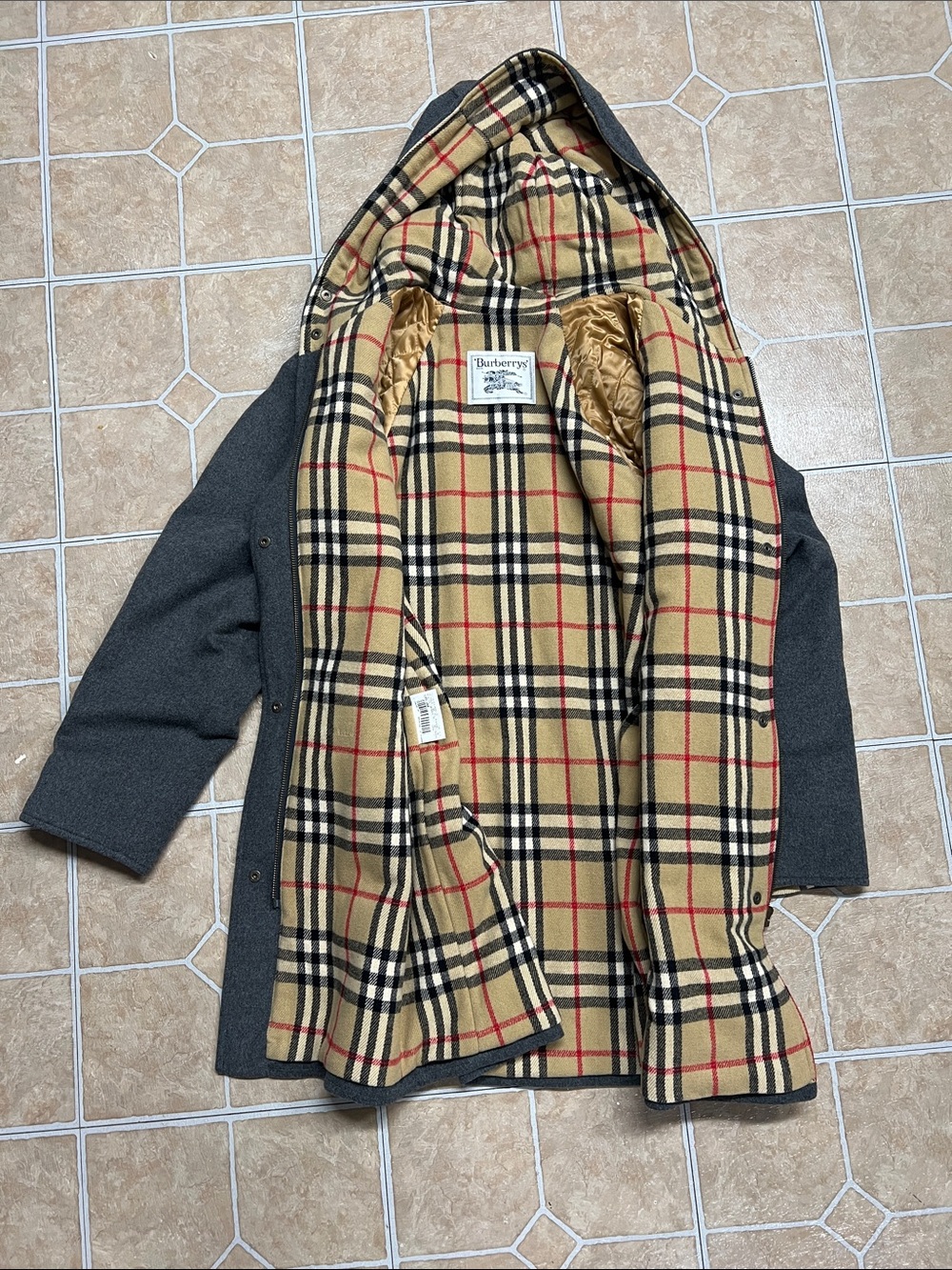 Burberry Gray Wool Pea Coat with Beige Check Lining - Picture 8 of 10